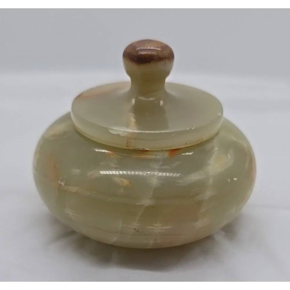 Vintage Hand Carved Green Onyx Stone Round Lidded Trinket Box Jewelry Box Home